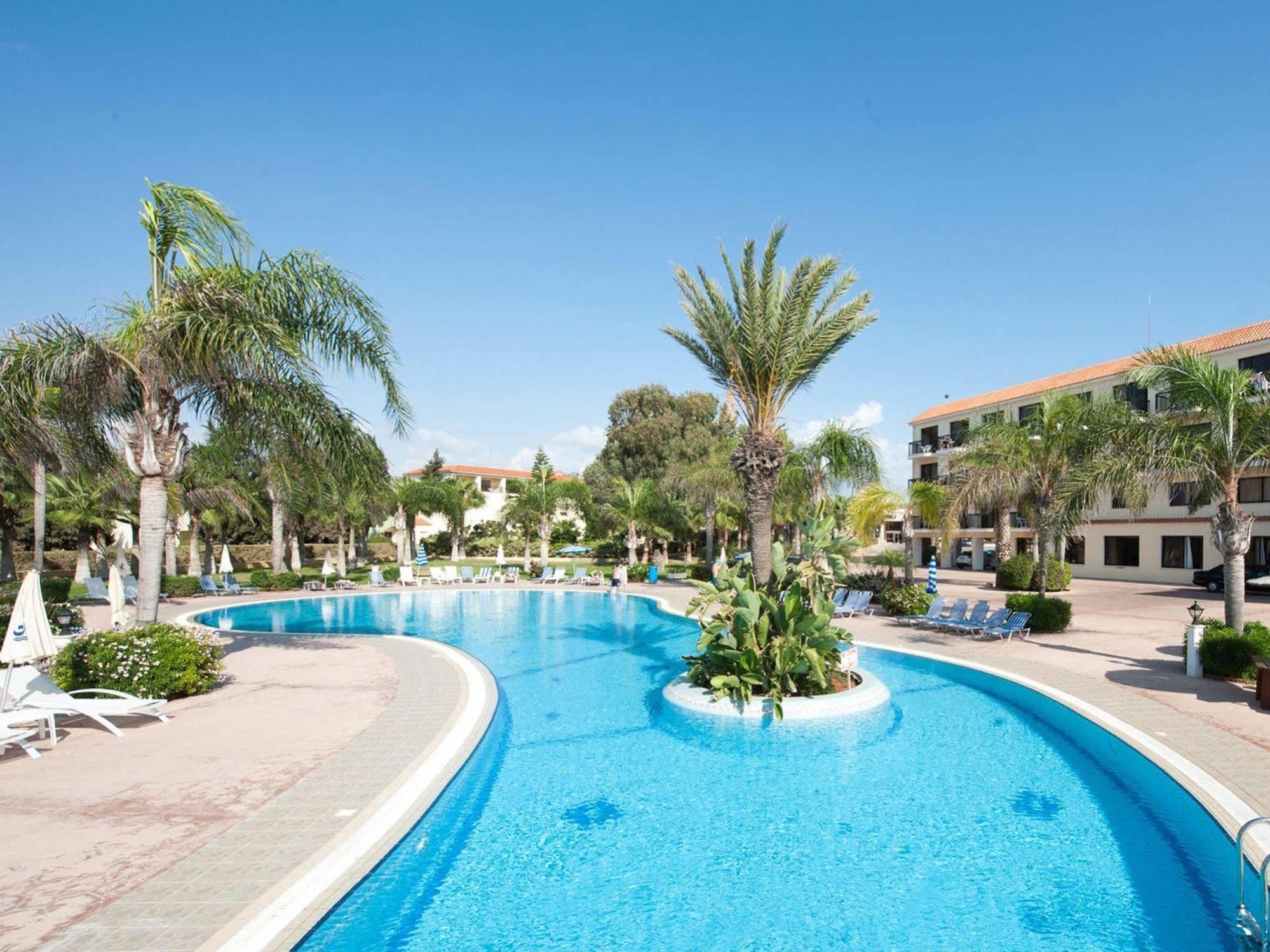 Anmaria Beach Hotel & Spa Ayia Napa Bagian luar foto